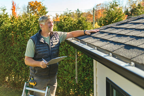 Professional Roof Inspection technician working in Flat Rock, MI